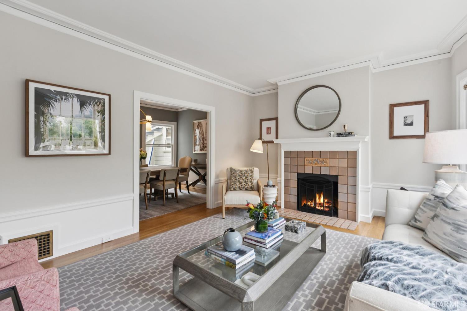 Photo #3: 425072230 Listing 