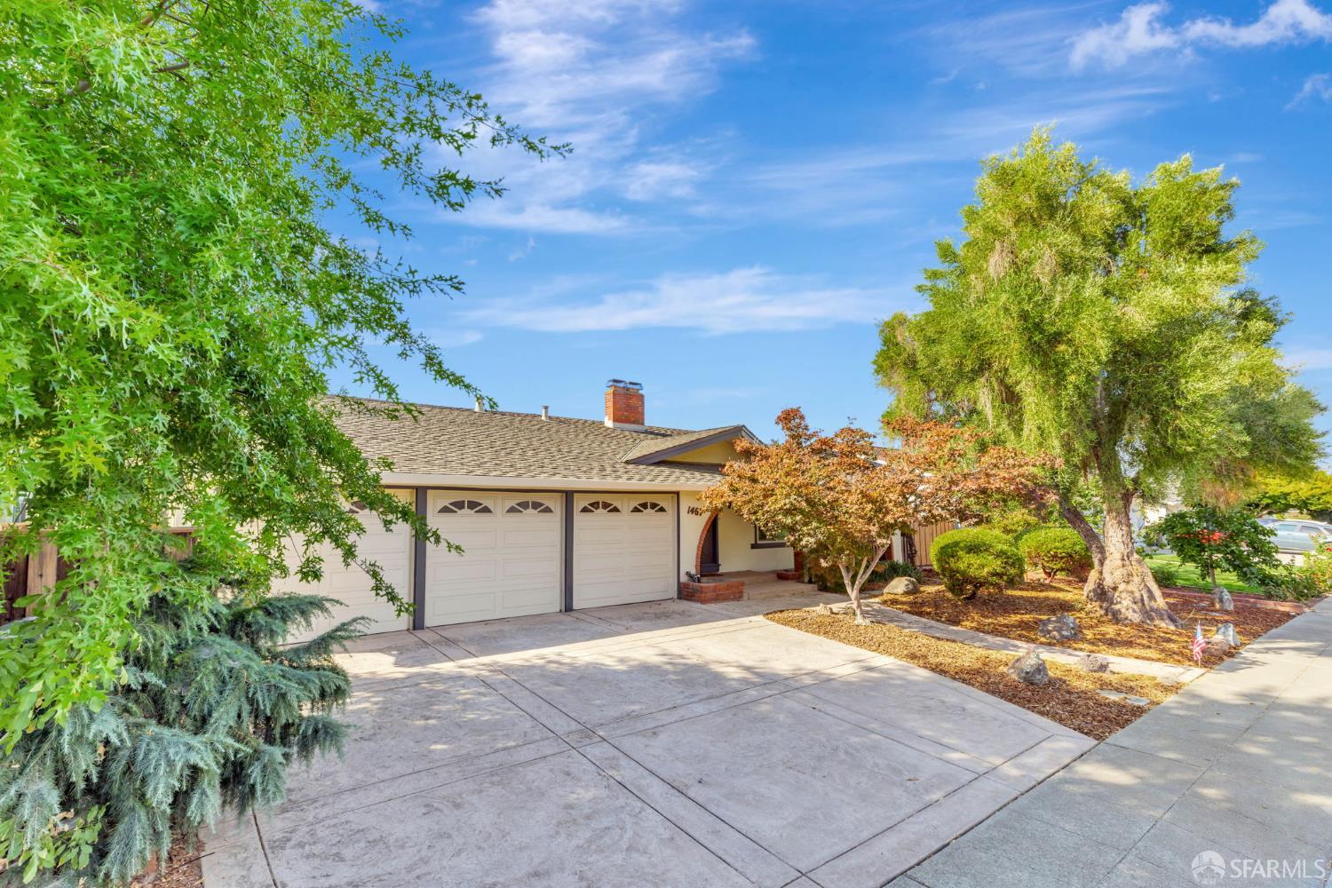 Detail Gallery Image 4 of 37 For 1467 Hudson Way, Livermore,  CA 94550 - 4 Beds | 2 Baths