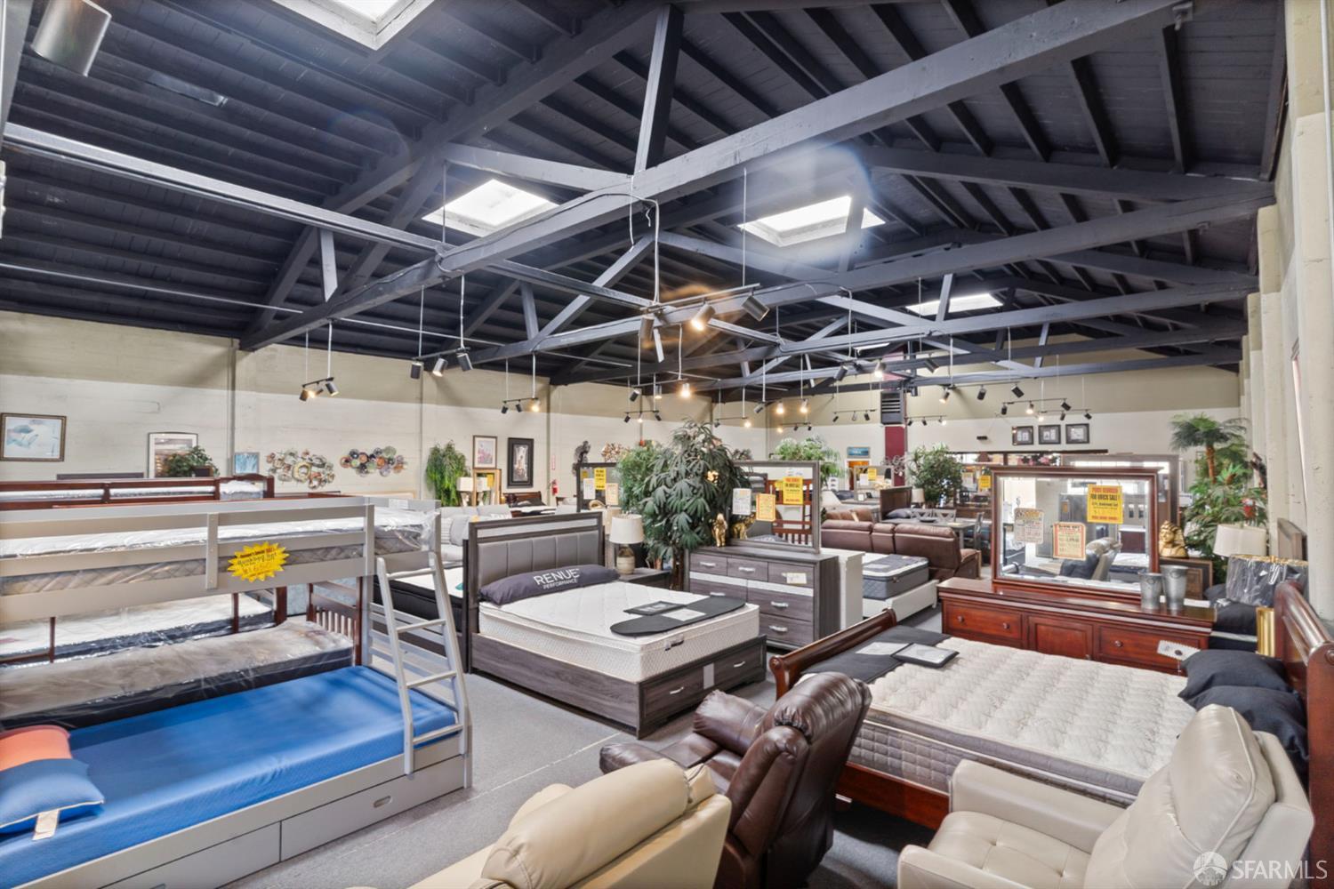 Detail Gallery Image 23 of 24 For 305 Airport Blvd, South San Francisco,  CA 94080 - – Beds | – Baths