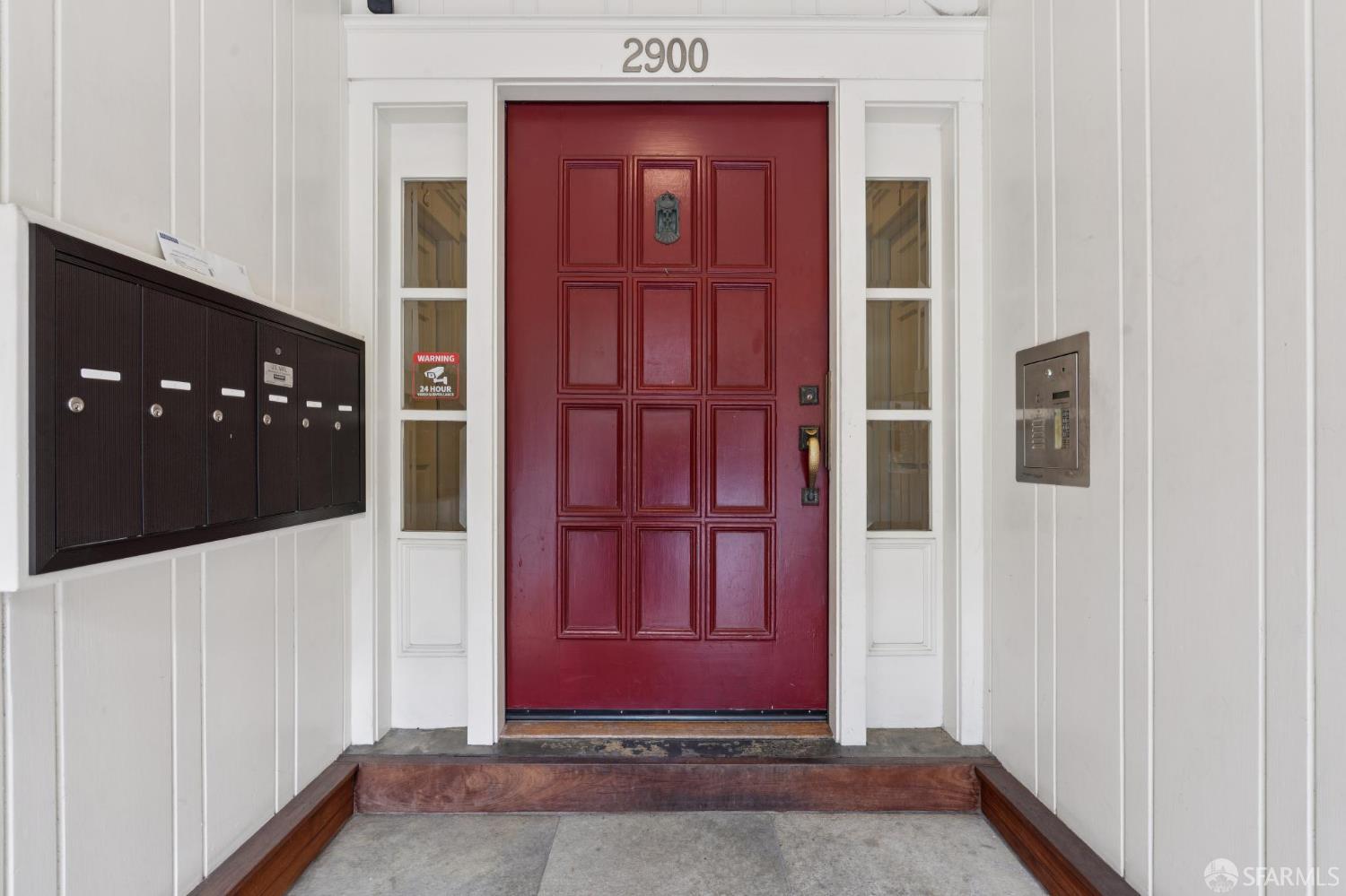 Photo #3: 425071976 Listing 