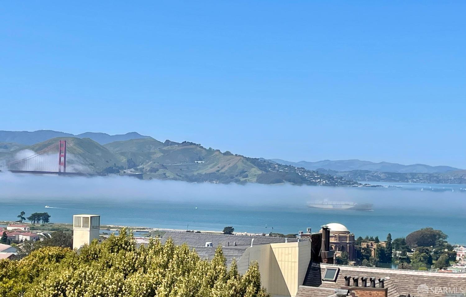 Detail Gallery Image 6 of 6 For 2725 Broadway St, San Francisco,  CA 94115 - 6 Beds | 6/2 Baths