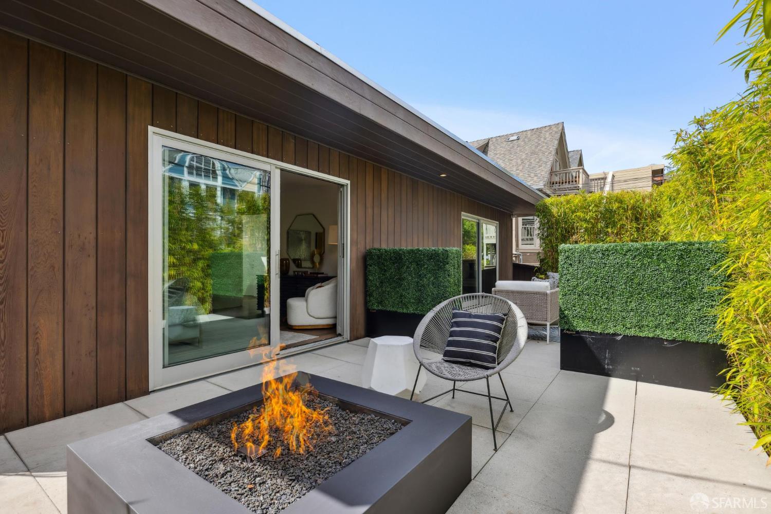 Detail Gallery Image 26 of 45 For 918 Kansas St, San Francisco,  CA 94107 - 5 Beds | 3/1 Baths