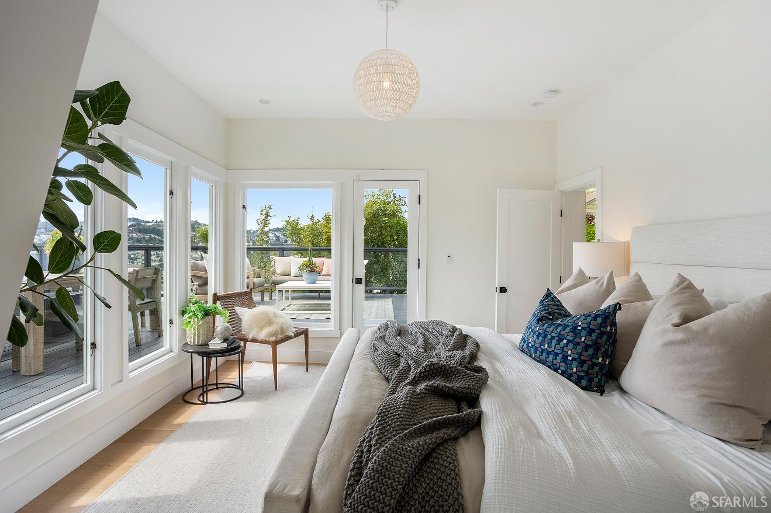 Detail Gallery Image 13 of 25 For 162 Bocana St, San Francisco,  CA 94110 - 3 Beds | 2 Baths