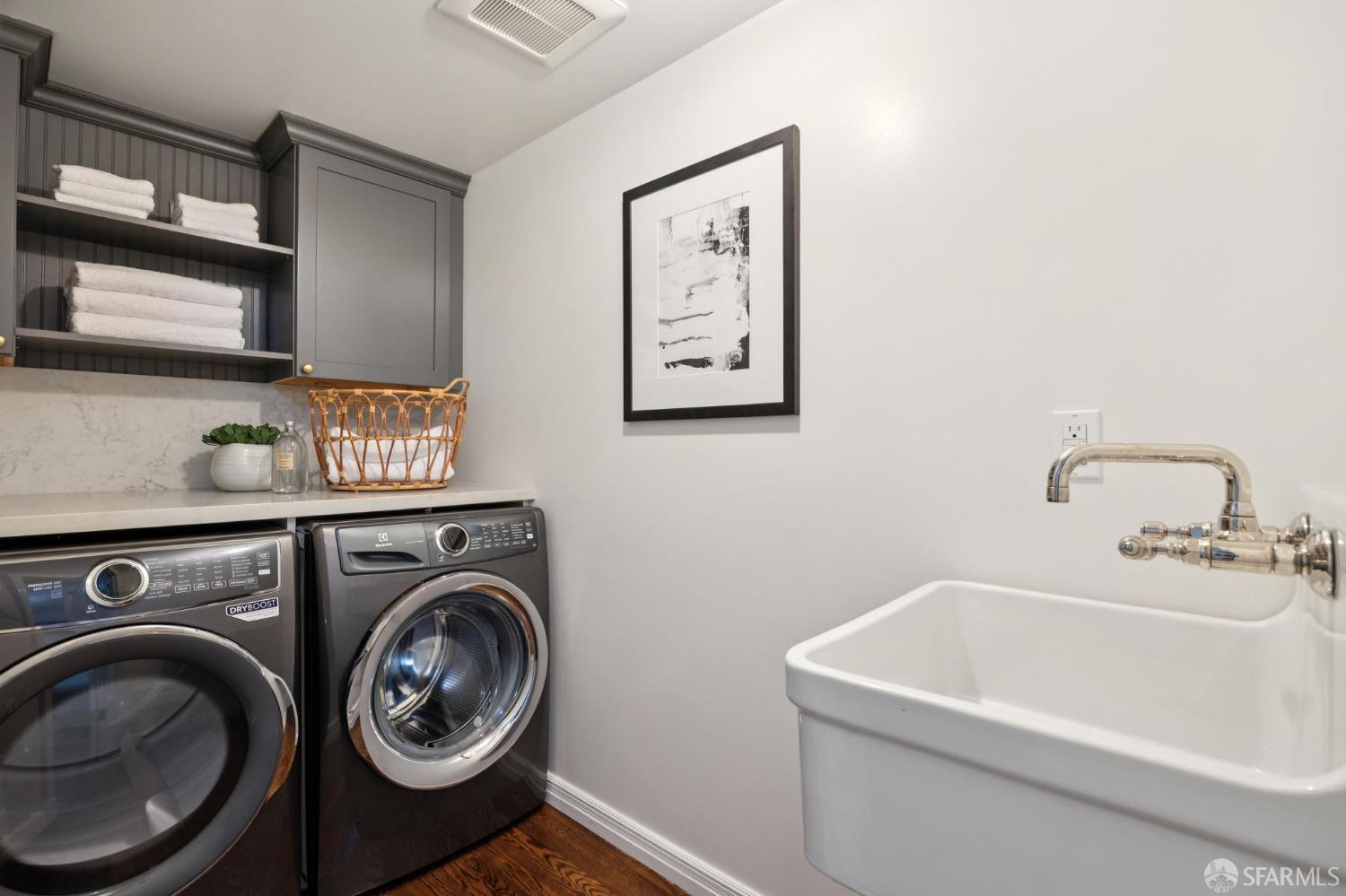 Detail Gallery Image 24 of 29 For 245 Ewing Ter, San Francisco,  CA 94118 - 3 Beds | 2 Baths