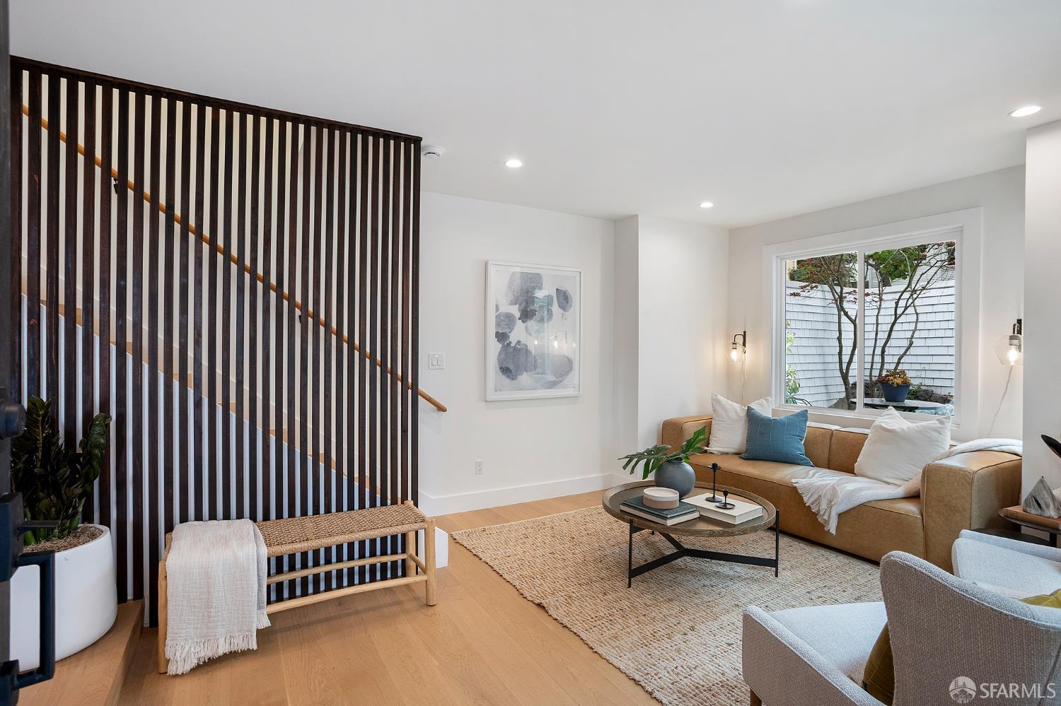 Detail Gallery Image 7 of 25 For 162 Bocana St, San Francisco,  CA 94110 - 3 Beds | 2 Baths