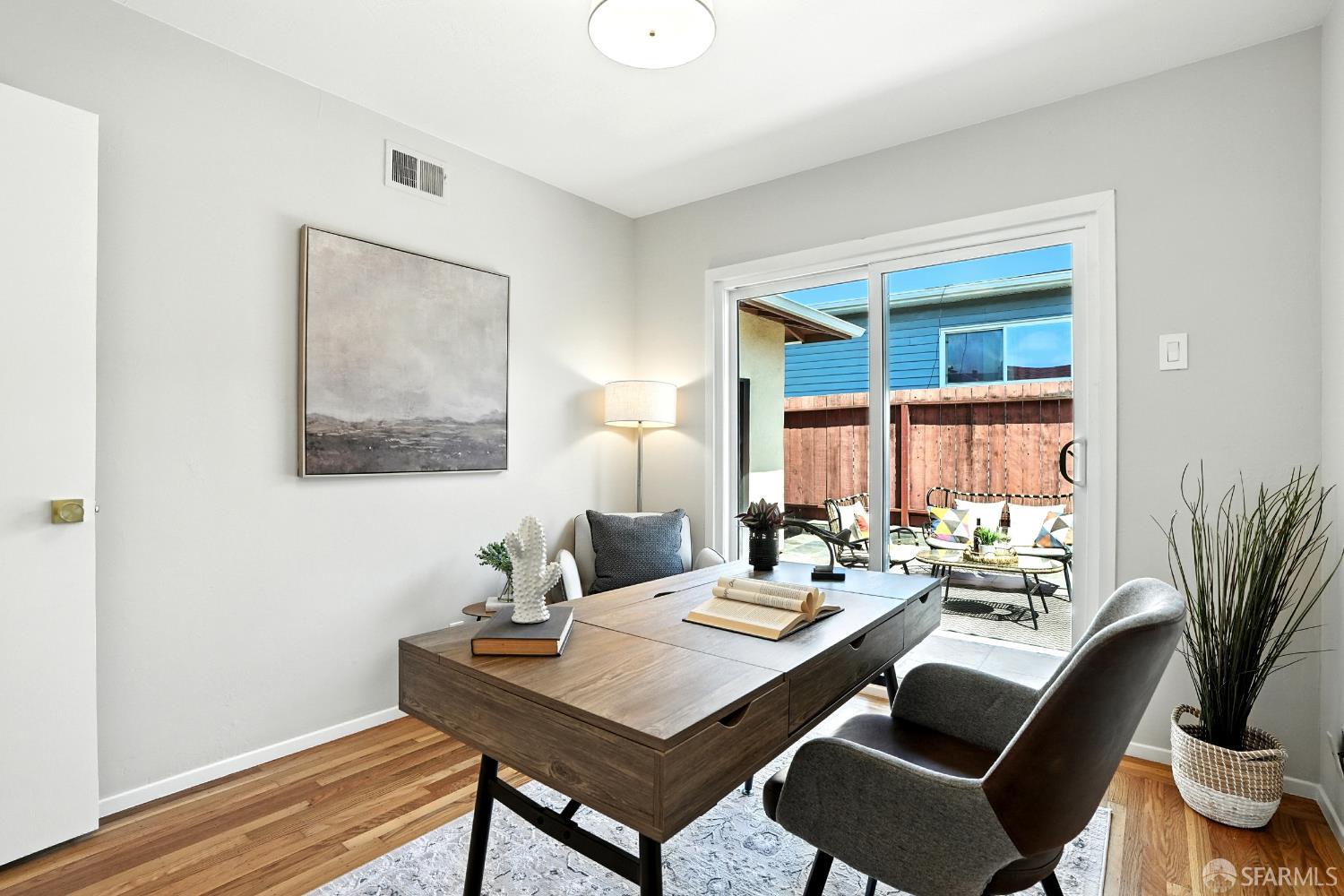 Detail Gallery Image 19 of 38 For 448 Evergreen Dr, South San Francisco,  CA 94080 - 4 Beds | 2 Baths