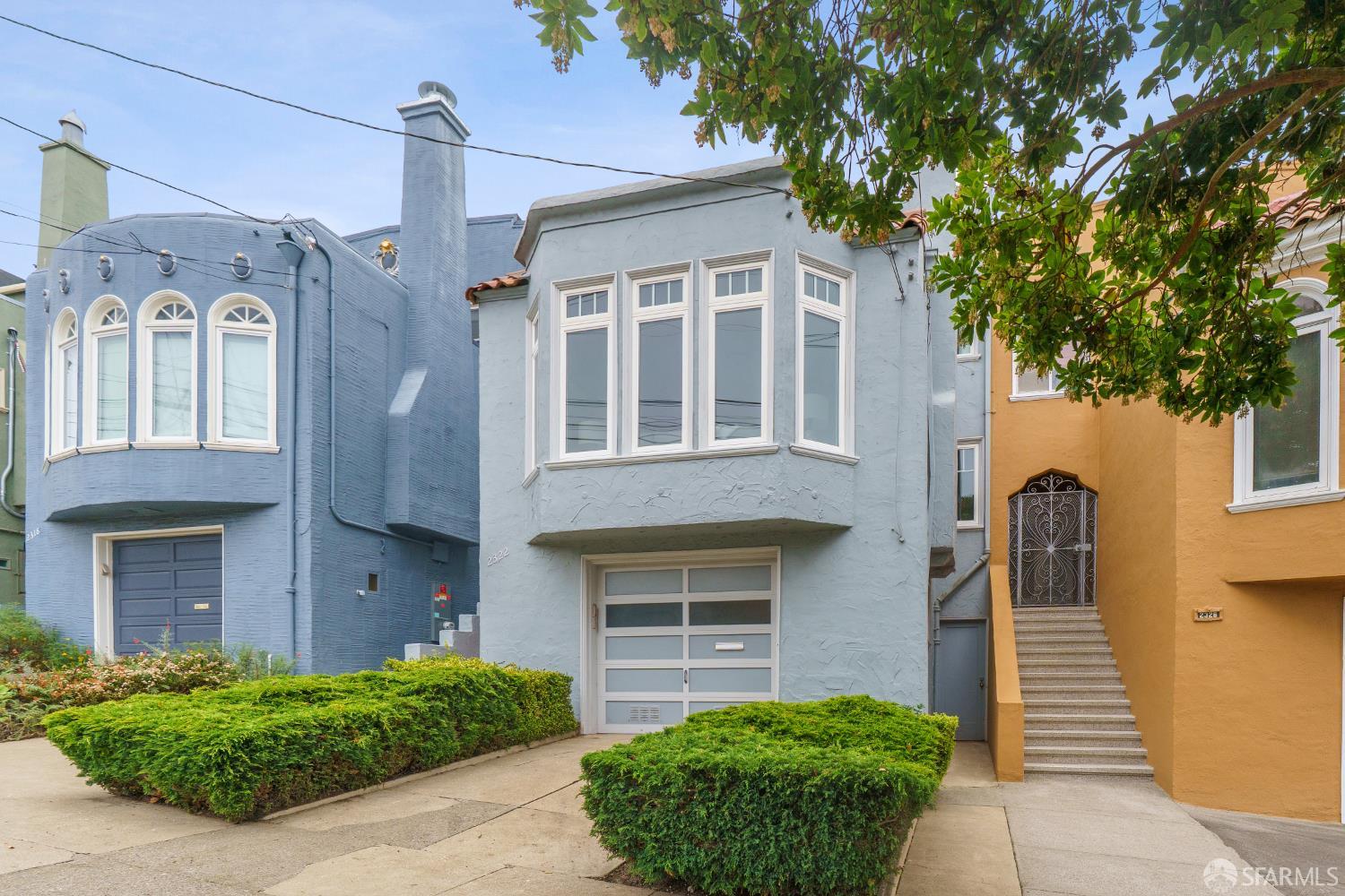 Detail Gallery Image 3 of 50 For 2322 25th Ave, San Francisco,  CA 94116 - 3 Beds | 1/1 Baths