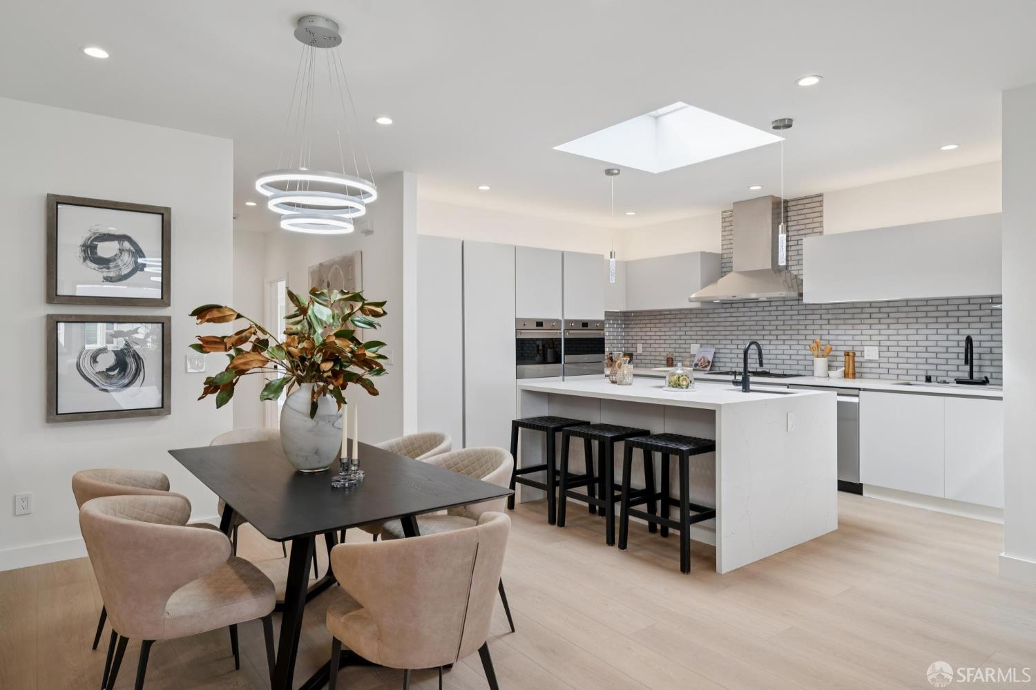 Detail Gallery Image 27 of 93 For 567 45th Ave, San Francisco,  CA 94121 - 4 Beds | 4/1 Baths