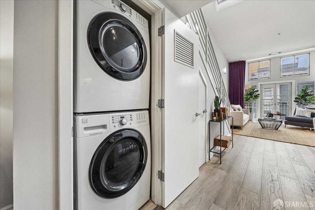 Detail Gallery Image 26 of 34 For 545 Leavenworth St #11,  San Francisco,  CA 94109 - 1 Beds | 2 Baths