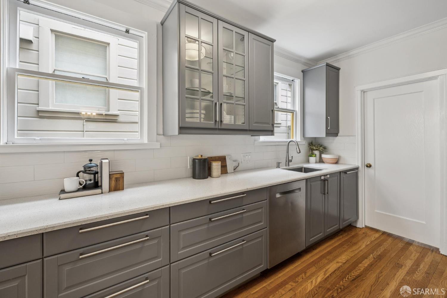 Detail Gallery Image 24 of 49 For 1421 17th Ave, San Francisco,  CA 94122 - 2 Beds | 1 Baths
