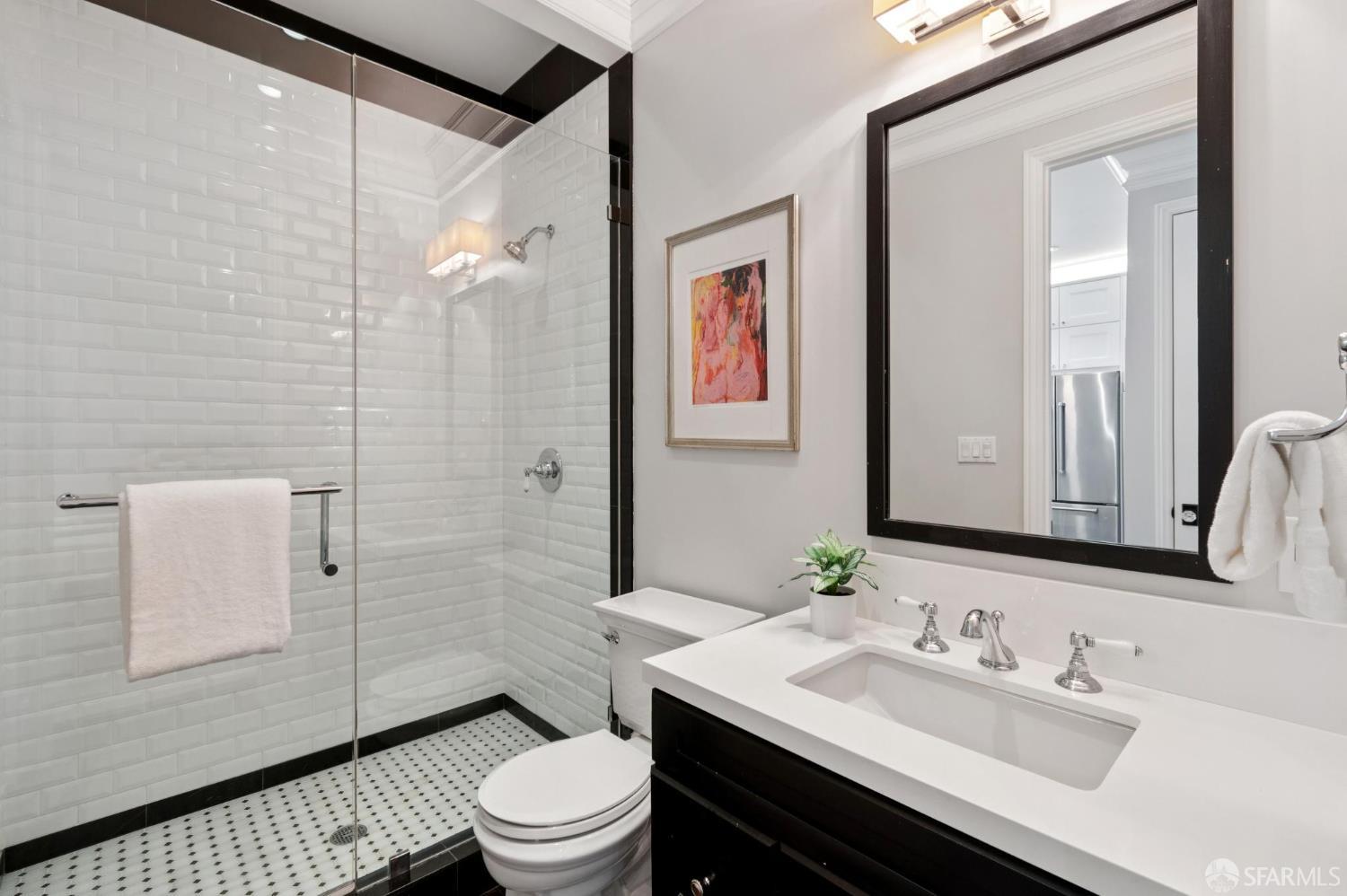 Photo #12: 425070019 Listing: Photo #12