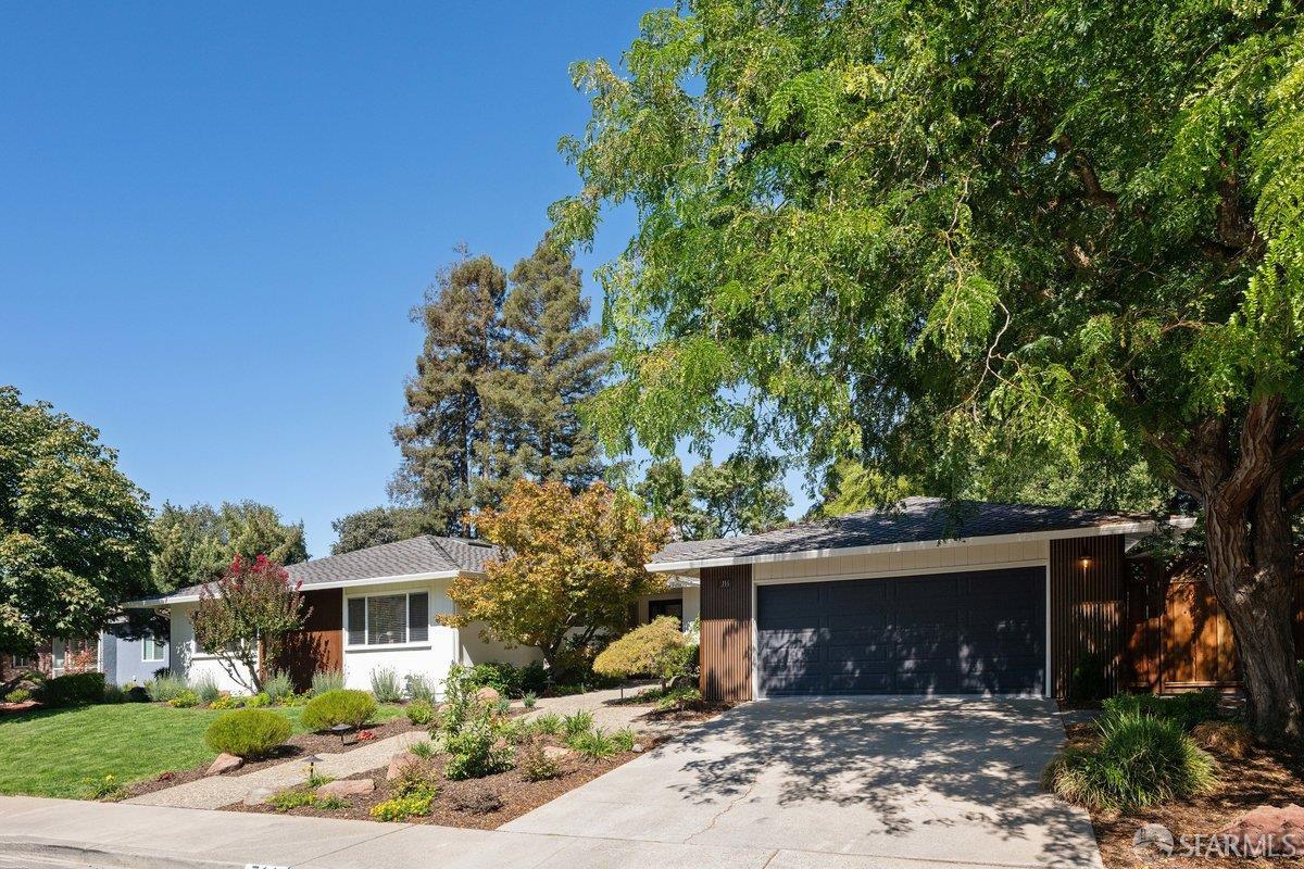 Detail Gallery Image 2 of 58 For 714 Wimbledon Rd, Walnut Creek,  CA 94598 - 5 Beds | 2/1 Baths