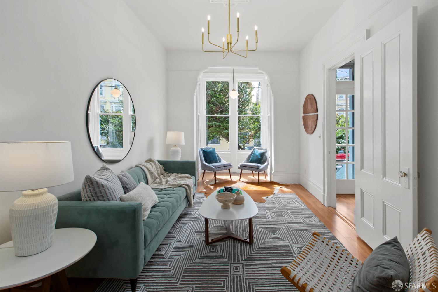 Detail Gallery Image 3 of 63 For 262 Hermann St, San Francisco,  CA 94117 - 2 Beds | 1/1 Baths