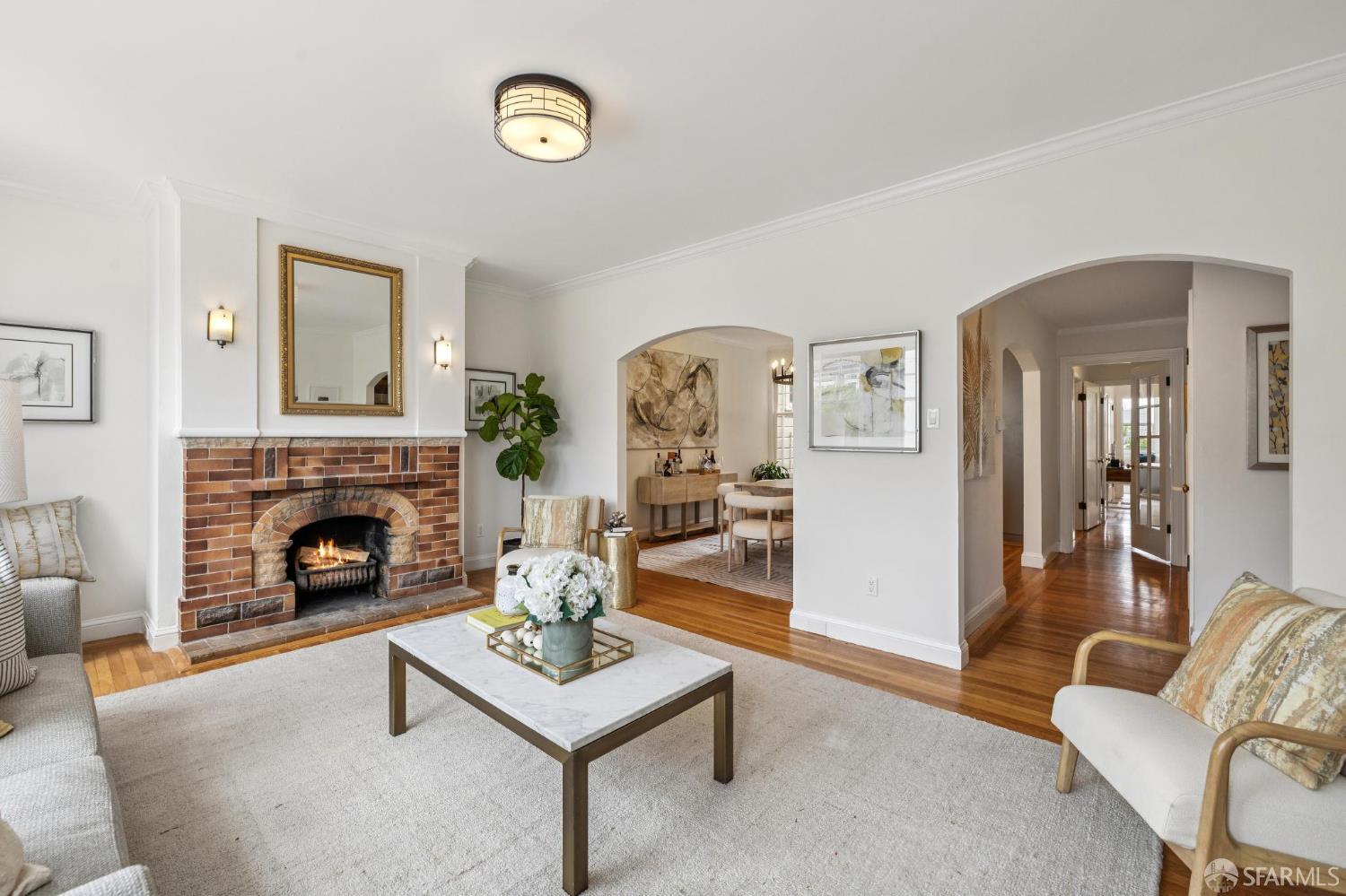 Detail Gallery Image 11 of 49 For 1421 17th Ave, San Francisco,  CA 94122 - 2 Beds | 1 Baths