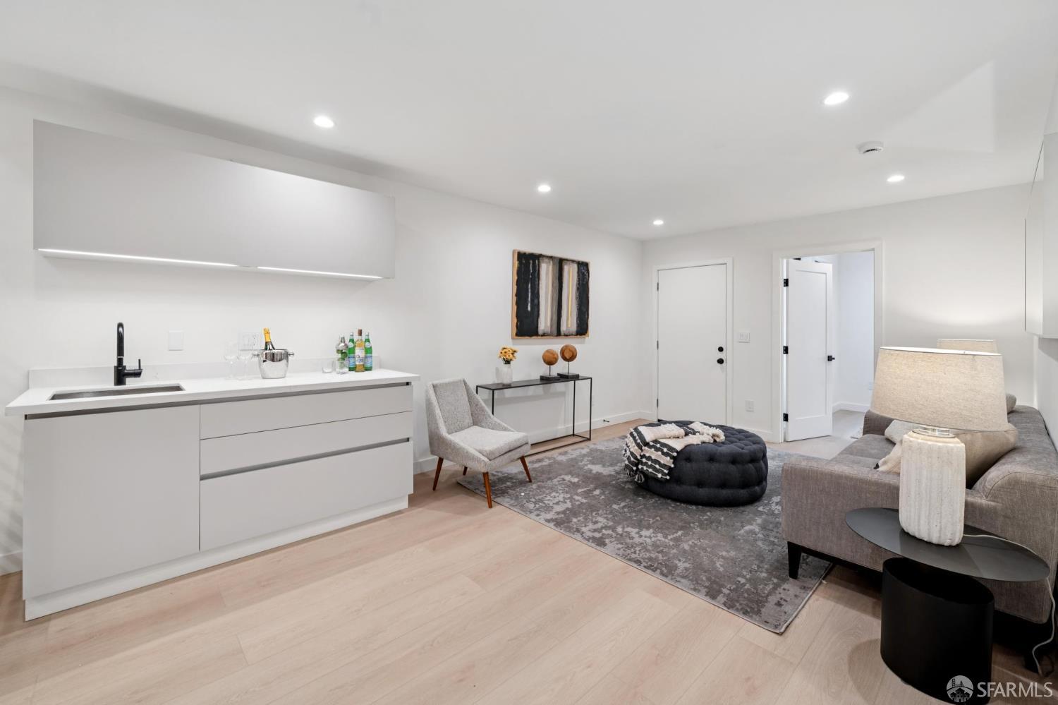 Detail Gallery Image 64 of 93 For 567 45th Ave, San Francisco,  CA 94121 - 4 Beds | 4/1 Baths