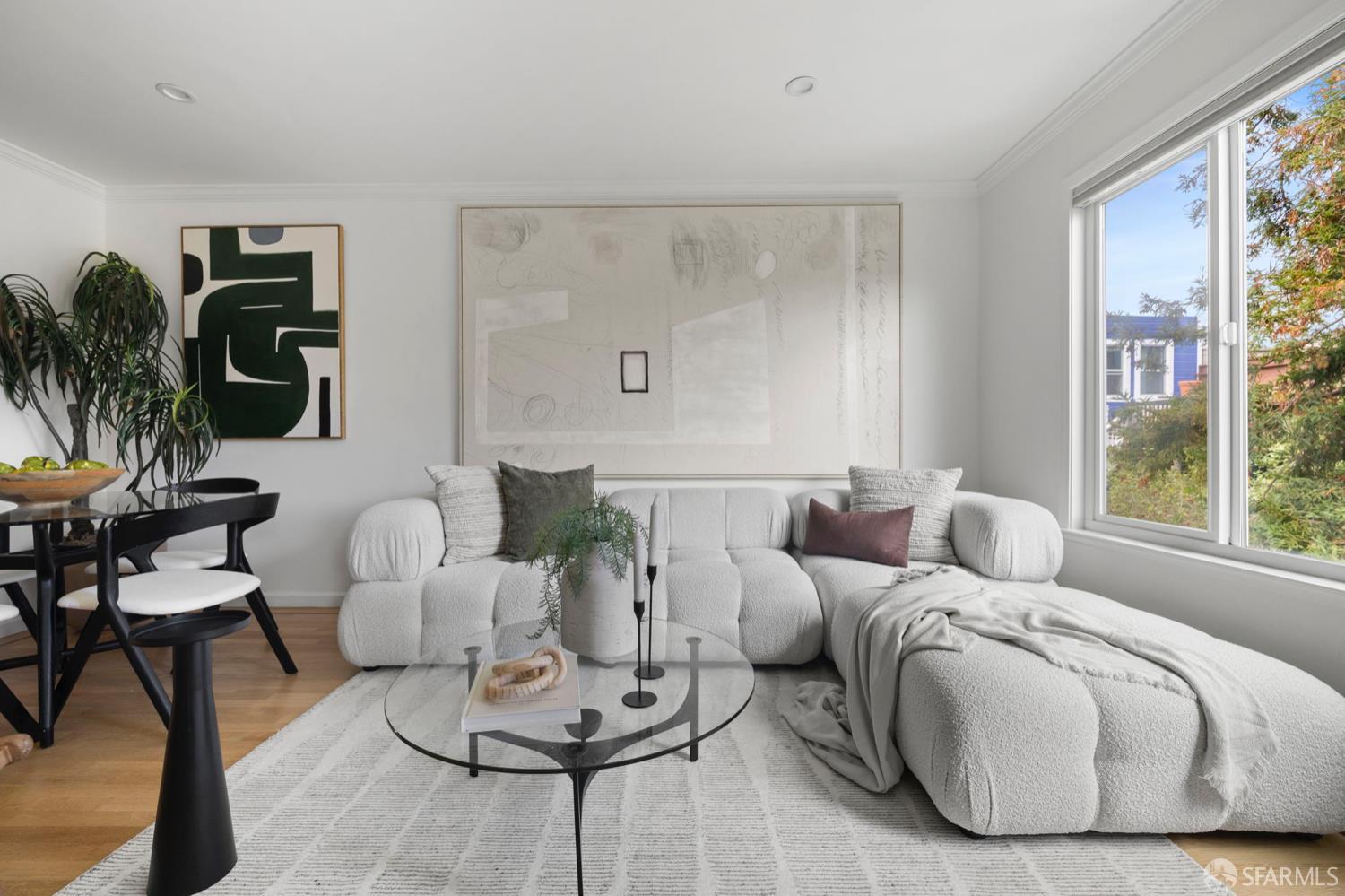 Photo #5: 425071170 Listing 