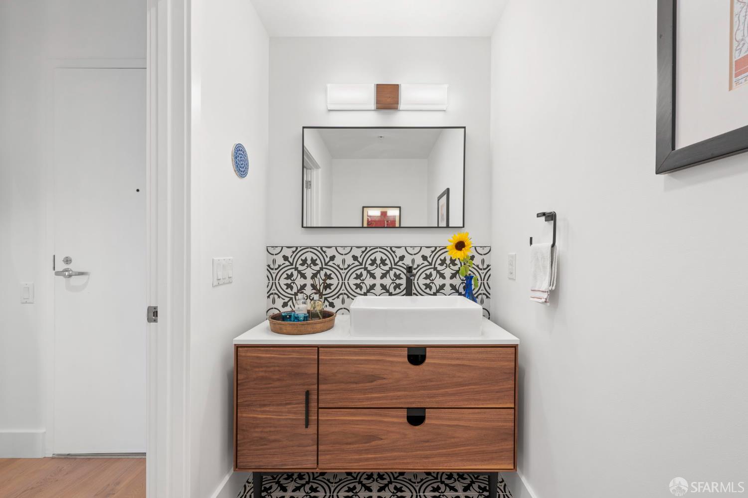 Detail Gallery Image 33 of 68 For 638 19th St #15,  San Francisco,  CA 94107 - 3 Beds | 2/1 Baths