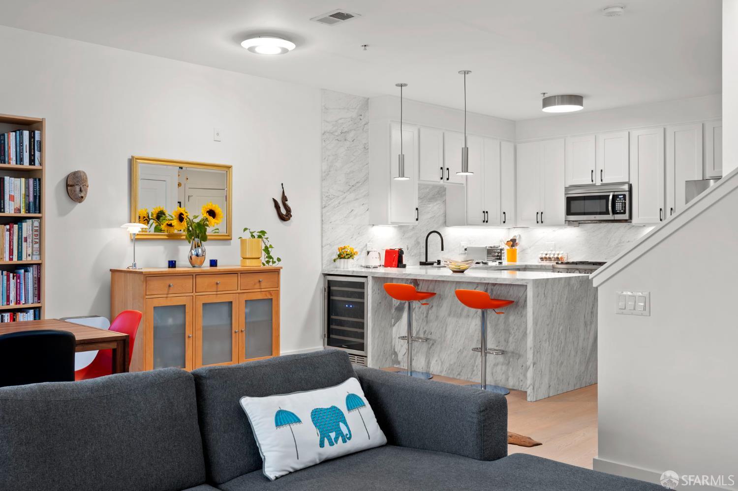 Detail Gallery Image 17 of 68 For 638 19th St #15,  San Francisco,  CA 94107 - 3 Beds | 2/1 Baths