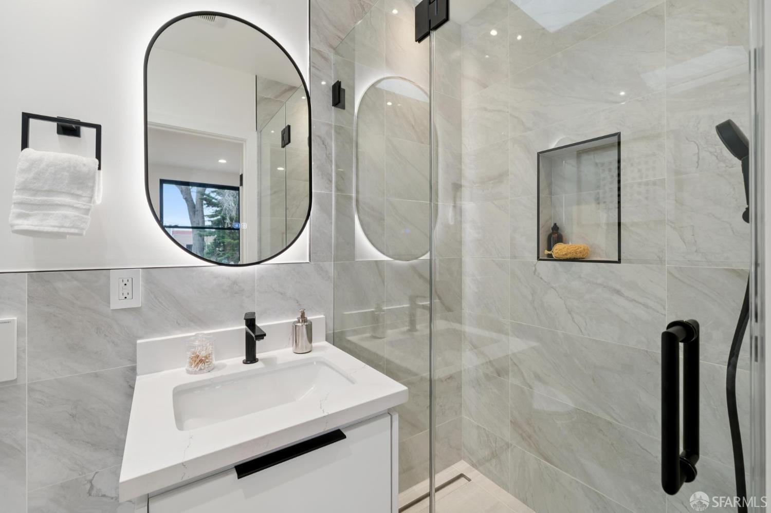 Detail Gallery Image 59 of 93 For 567 45th Ave, San Francisco,  CA 94121 - 4 Beds | 4/1 Baths