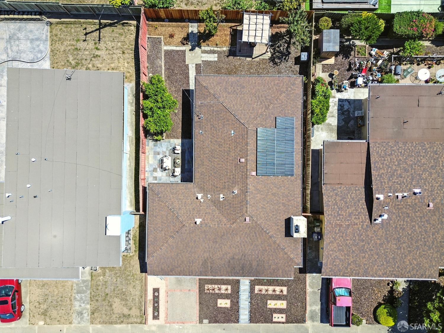 Detail Gallery Image 35 of 38 For 448 Evergreen Dr, South San Francisco,  CA 94080 - 4 Beds | 2 Baths