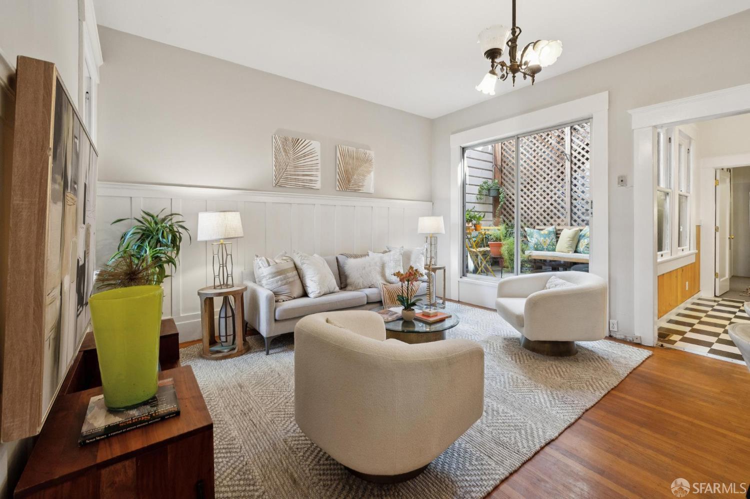 Photo #6: 425073136 Listing 