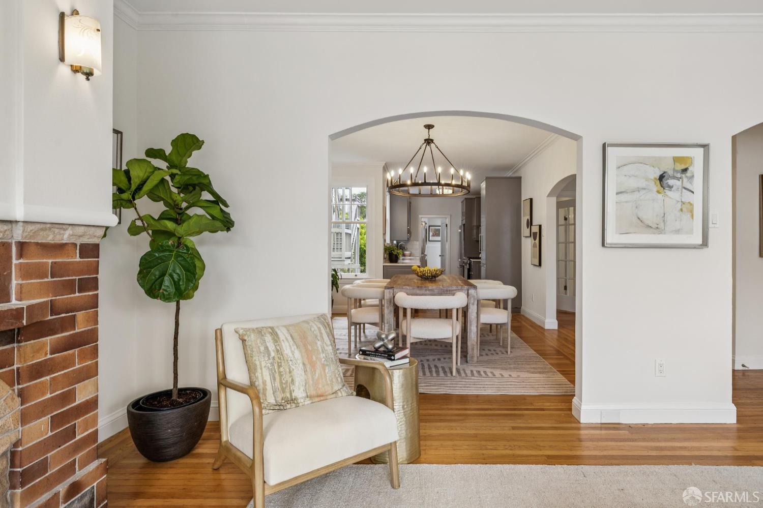 Detail Gallery Image 10 of 49 For 1421 17th Ave, San Francisco,  CA 94122 - 2 Beds | 1 Baths