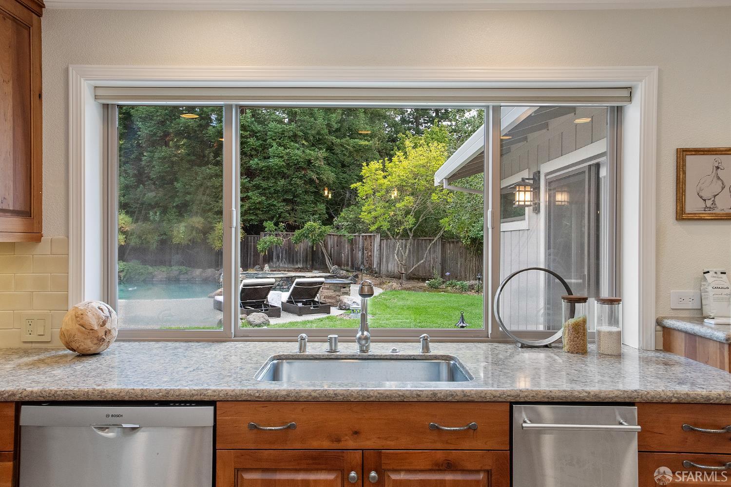 Detail Gallery Image 14 of 50 For 221 Likely Dr, Alamo,  CA 94507 - 4 Beds | 3 Baths