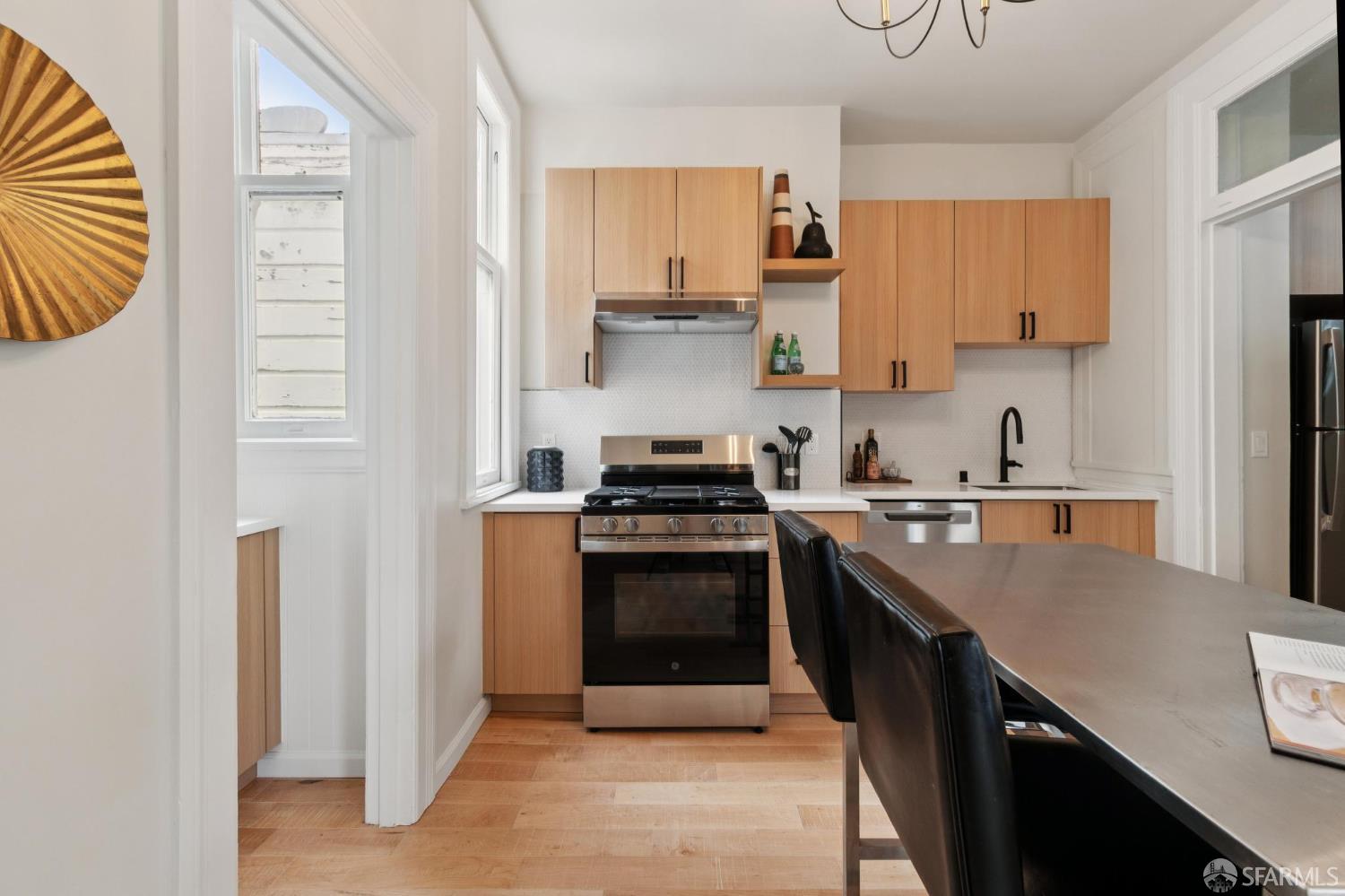 Detail Gallery Image 89 of 98 For 1136 Mason St, San Francisco,  CA 94108 - – Beds | – Baths