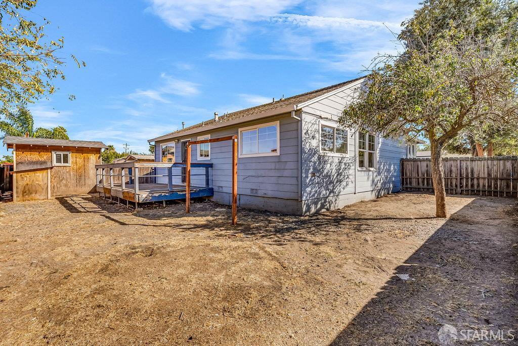 Detail Gallery Image 46 of 51 For 96 Alvarado Ave, Pittsburg,  CA 94565 - 4 Beds | 2 Baths