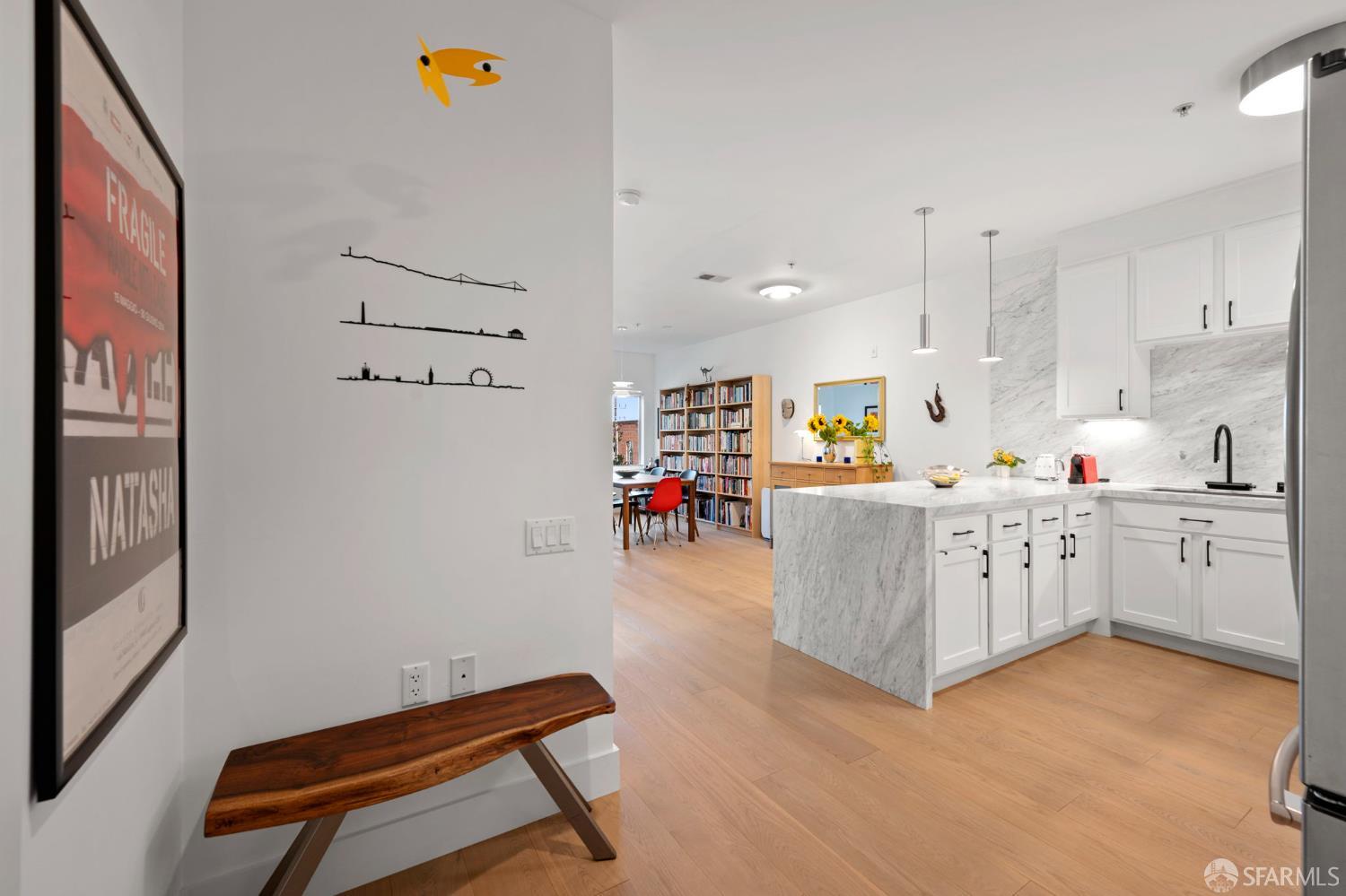 Photo #4: 425072932 Listing 