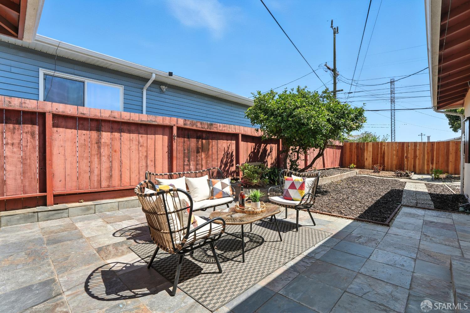 Detail Gallery Image 26 of 38 For 448 Evergreen Dr, South San Francisco,  CA 94080 - 4 Beds | 2 Baths