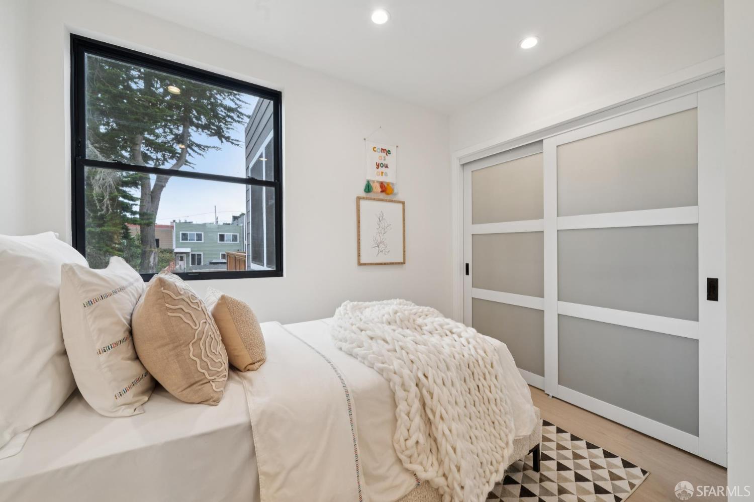 Detail Gallery Image 57 of 93 For 567 45th Ave, San Francisco,  CA 94121 - 4 Beds | 4/1 Baths
