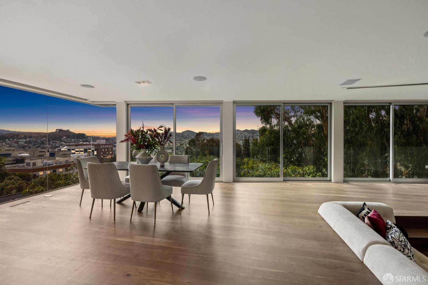 Detail Gallery Image 40 of 45 For 918 Kansas St, San Francisco,  CA 94107 - 5 Beds | 3/1 Baths