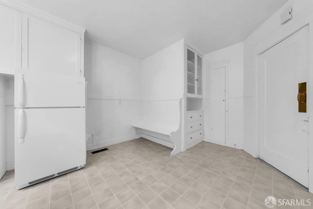 Detail Gallery Image 35 of 57 For 4011 Brighton Ave, Oakland,  CA 94602 - – Beds | – Baths