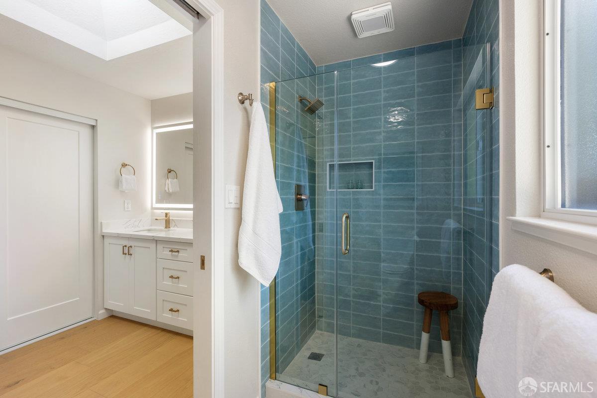 Detail Gallery Image 26 of 58 For 714 Wimbledon Rd, Walnut Creek,  CA 94598 - 5 Beds | 2/1 Baths