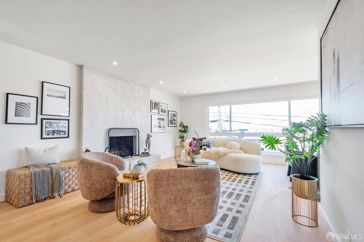 Detail Gallery Image 6 of 66 For 70 Woodside Ave, Daly City,  CA 94015 - 4 Beds | 3 Baths