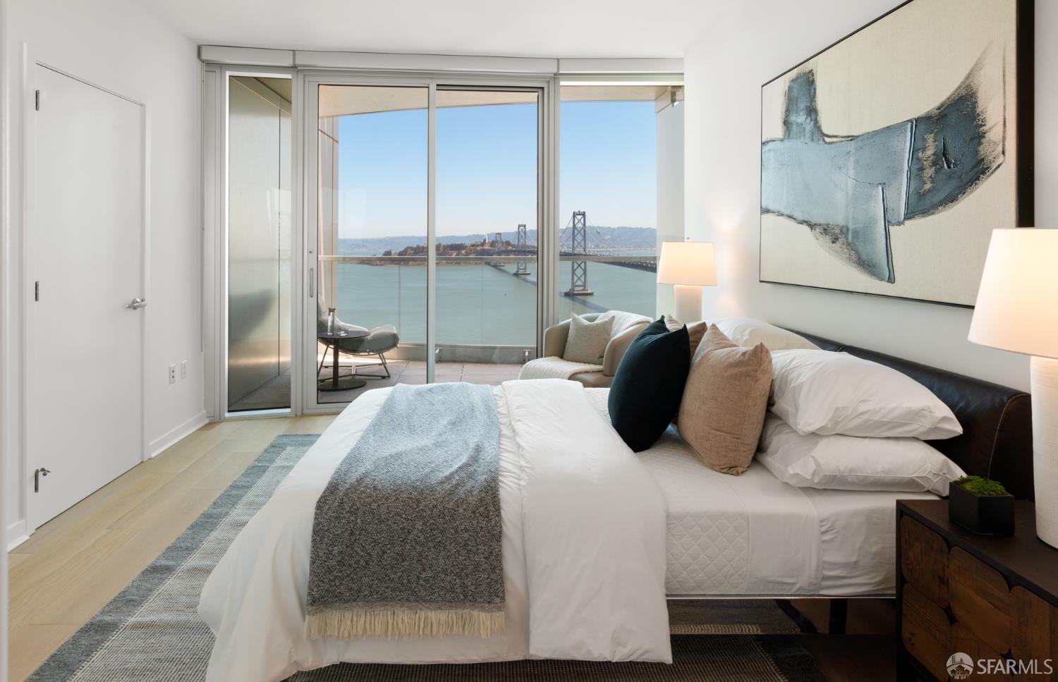 Detail Gallery Image 9 of 22 For 301 Main St 34b,  San Francisco,  CA 94105 - 3 Beds | 2/1 Baths