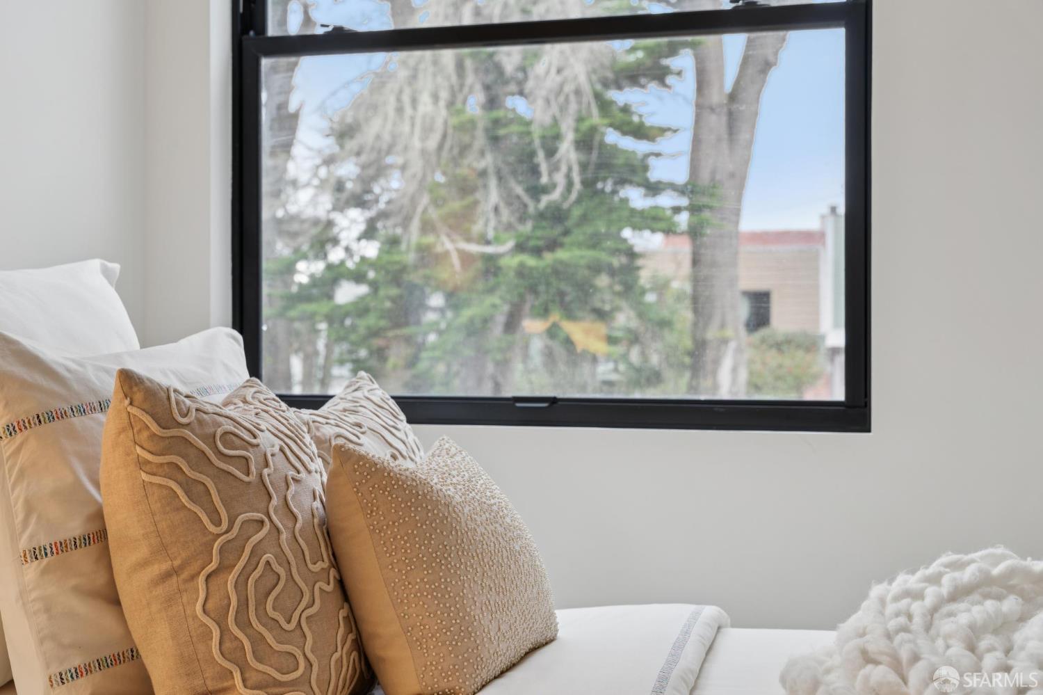 Detail Gallery Image 56 of 93 For 567 45th Ave, San Francisco,  CA 94121 - 4 Beds | 4/1 Baths
