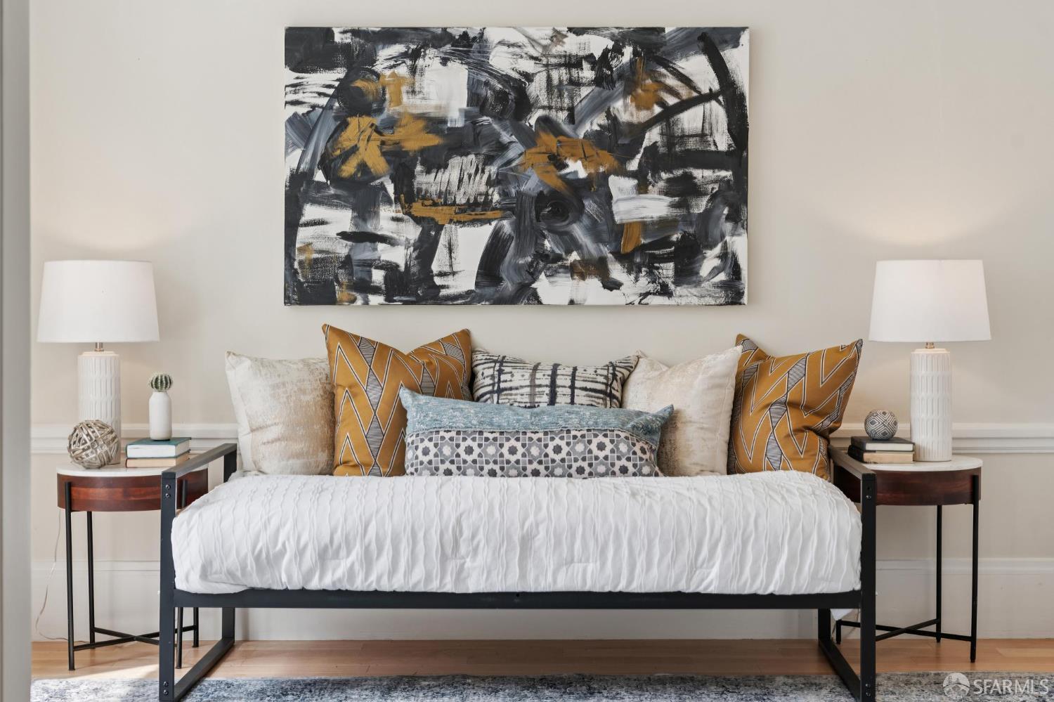 Detail Gallery Image 11 of 98 For 1136 Mason St, San Francisco,  CA 94108 - – Beds | – Baths