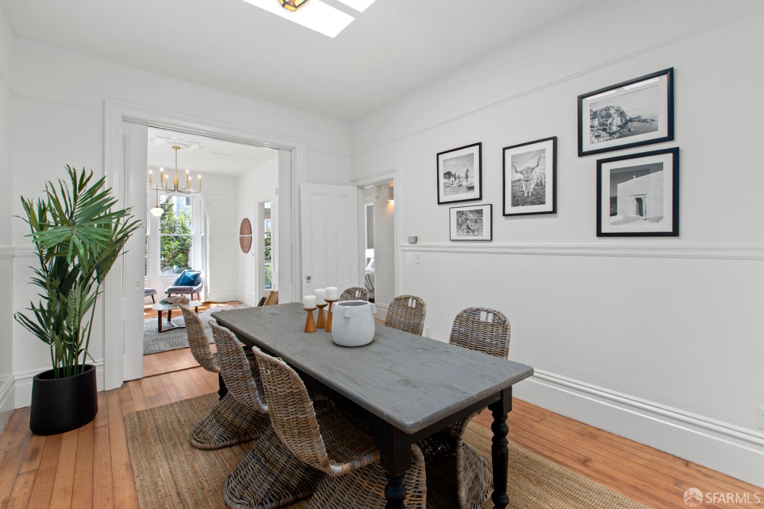 Detail Gallery Image 7 of 63 For 262 Hermann St, San Francisco,  CA 94117 - 2 Beds | 1/1 Baths