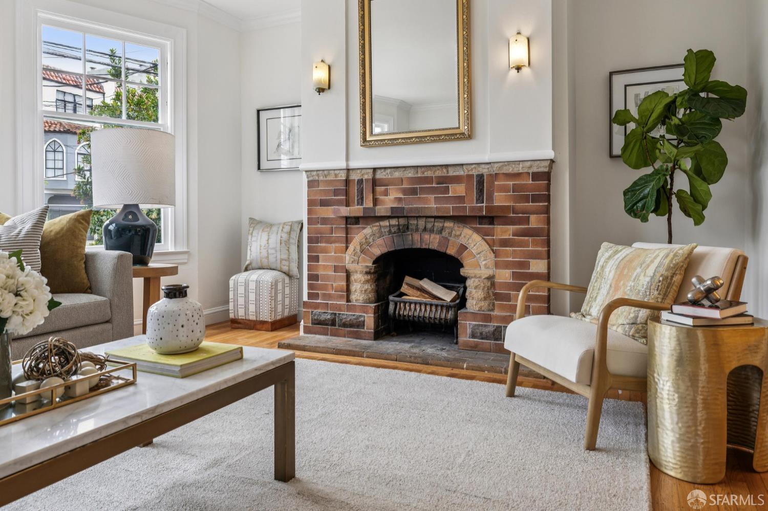 Detail Gallery Image 6 of 49 For 1421 17th Ave, San Francisco,  CA 94122 - 2 Beds | 1 Baths