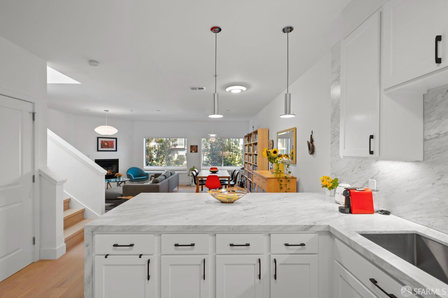 Detail Gallery Image 29 of 68 For 638 19th St #15,  San Francisco,  CA 94107 - 3 Beds | 2/1 Baths