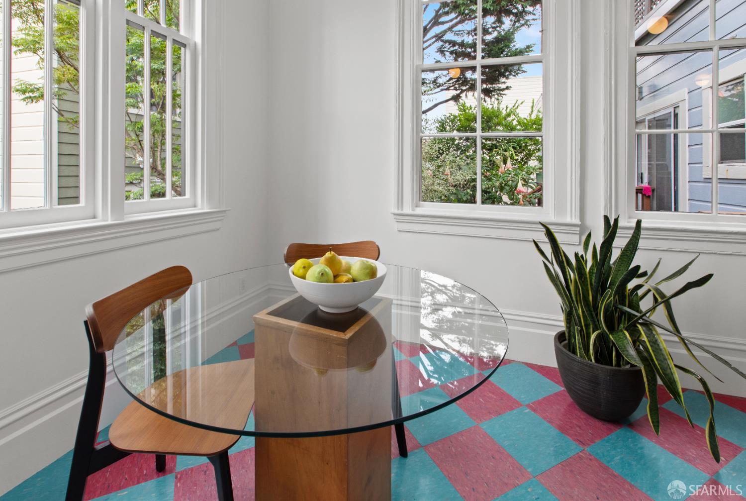 Detail Gallery Image 13 of 63 For 262 Hermann St, San Francisco,  CA 94117 - 2 Beds | 1/1 Baths
