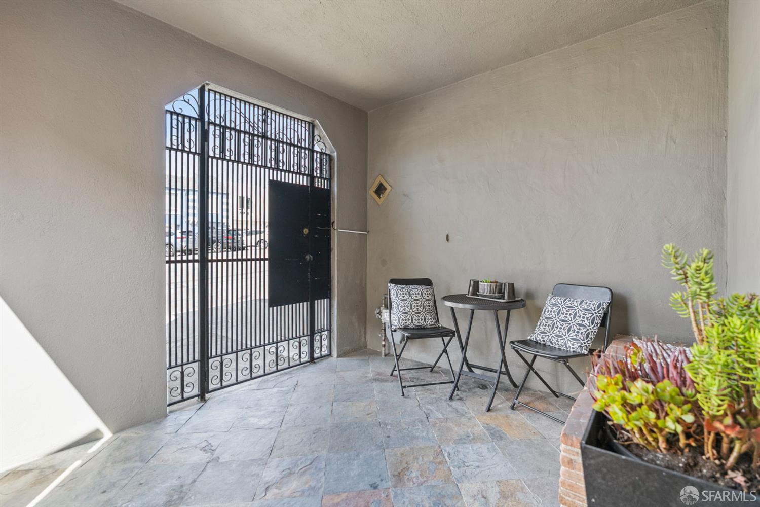 Detail Gallery Image 36 of 51 For 3043 Noriega St, San Francisco,  CA 94122 - 3 Beds | 2 Baths