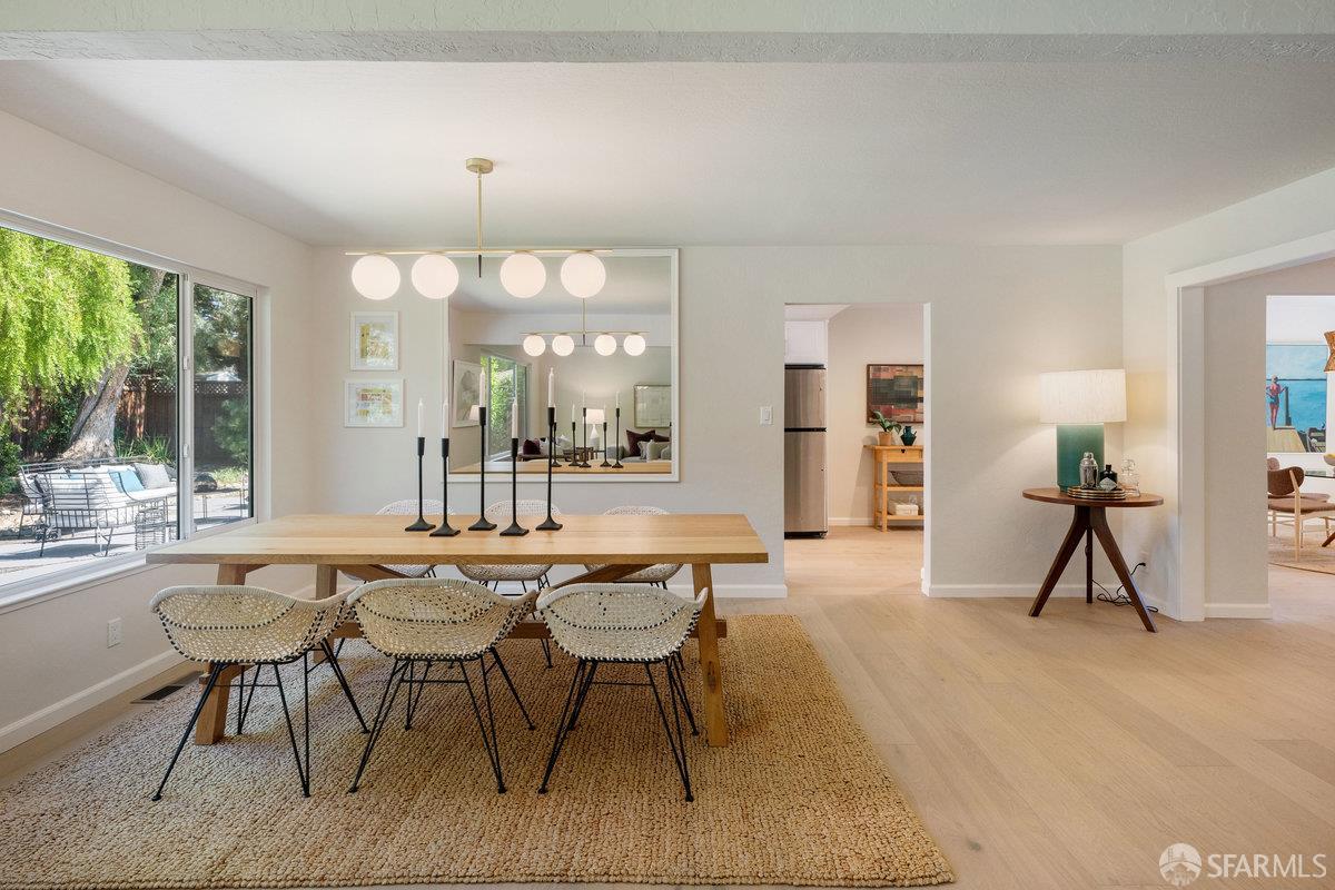 Detail Gallery Image 10 of 58 For 714 Wimbledon Rd, Walnut Creek,  CA 94598 - 5 Beds | 2/1 Baths