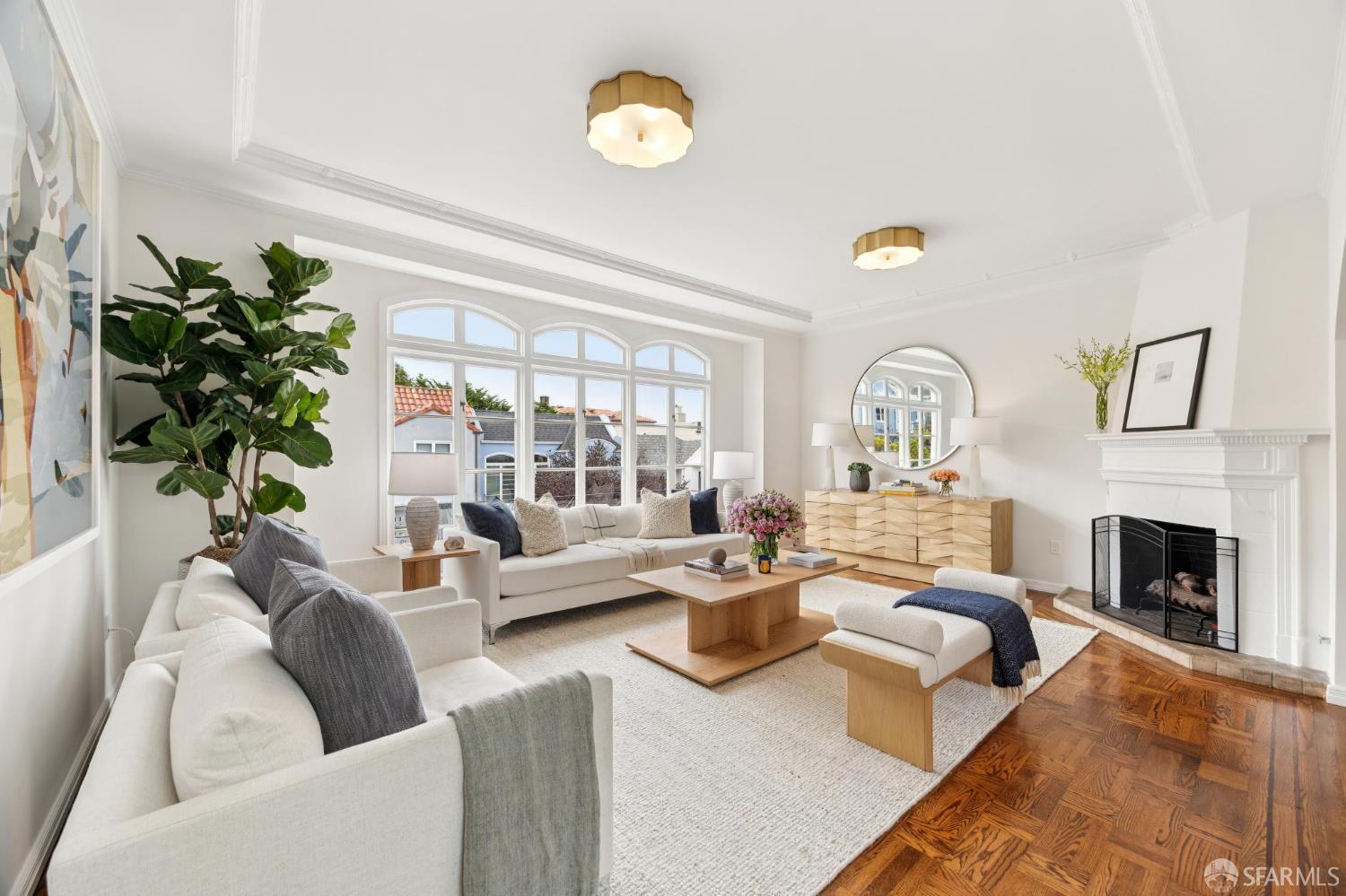 Detail Gallery Image 2 of 29 For 245 Ewing Ter, San Francisco,  CA 94118 - 3 Beds | 2 Baths