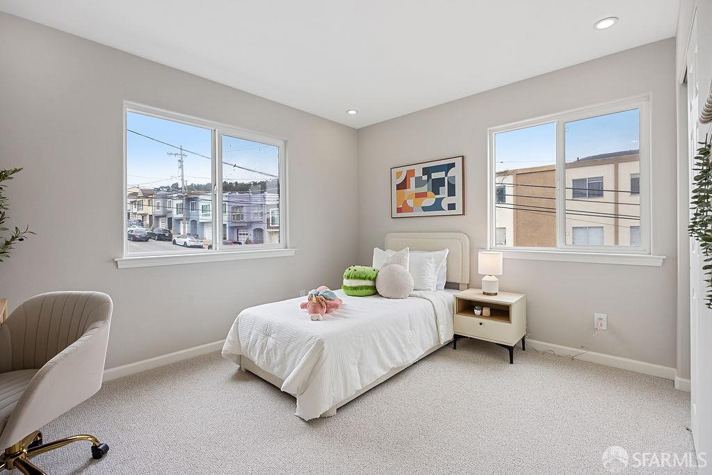 Detail Gallery Image 15 of 20 For 385 Castle St, Daly City,  CA 94014 - 3 Beds | 2/1 Baths