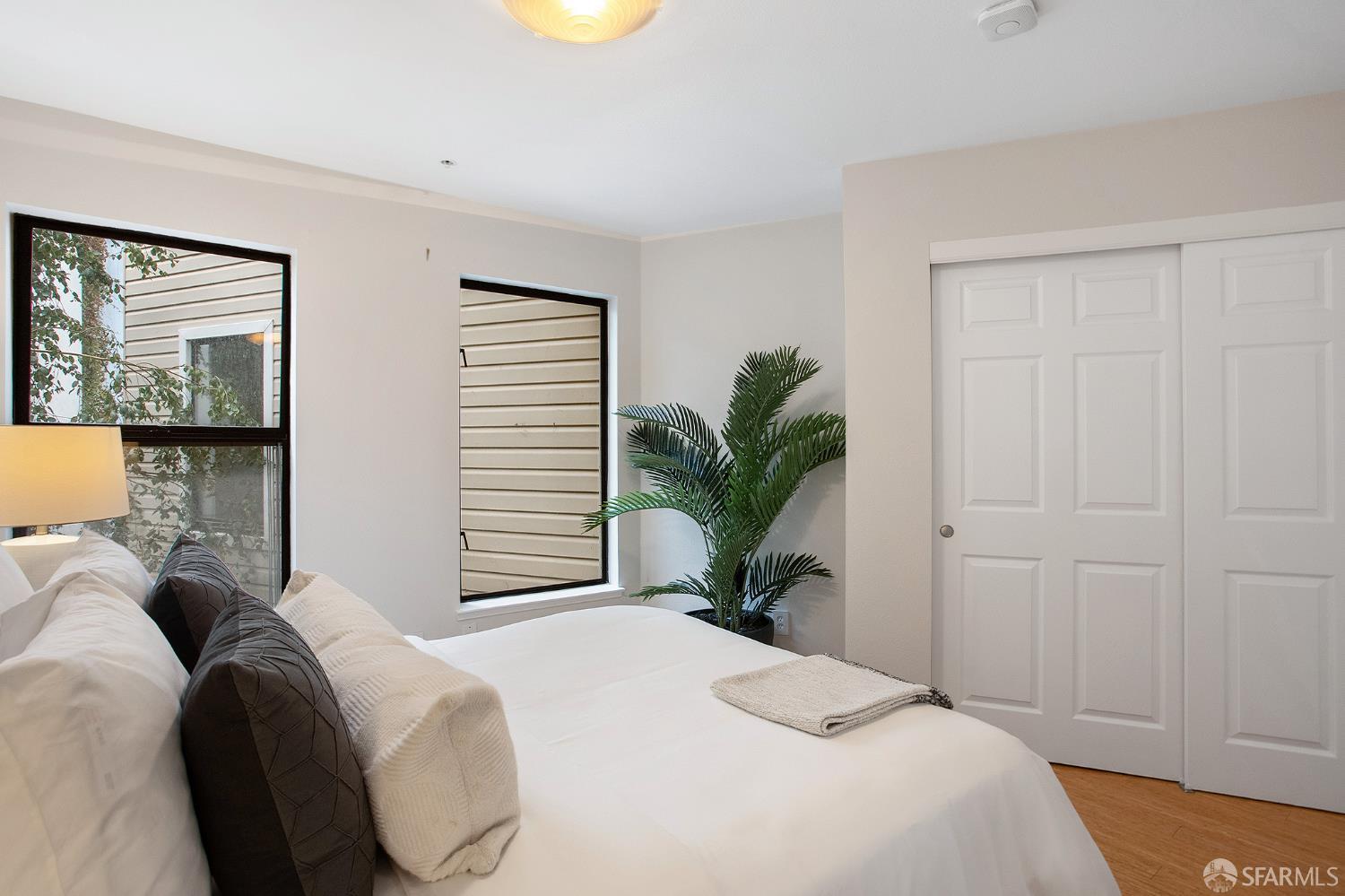 Detail Gallery Image 9 of 13 For 430 Hayes St #201,  San Francisco,  CA 94102 - 2 Beds | 1 Baths