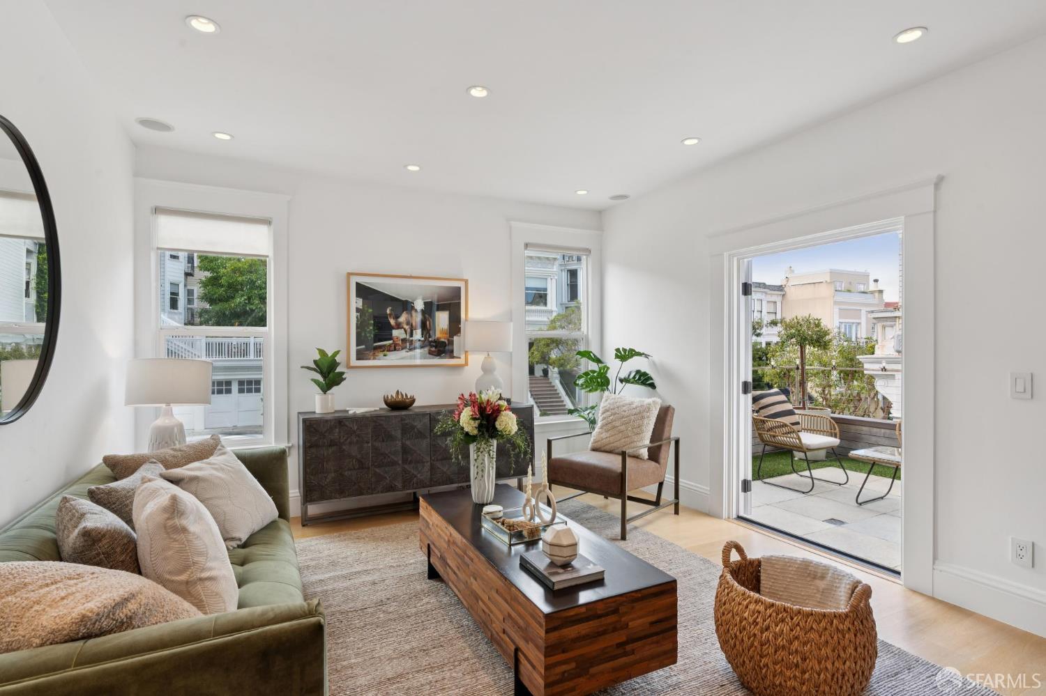 Photo #12: 425071976 Listing: Photo #12