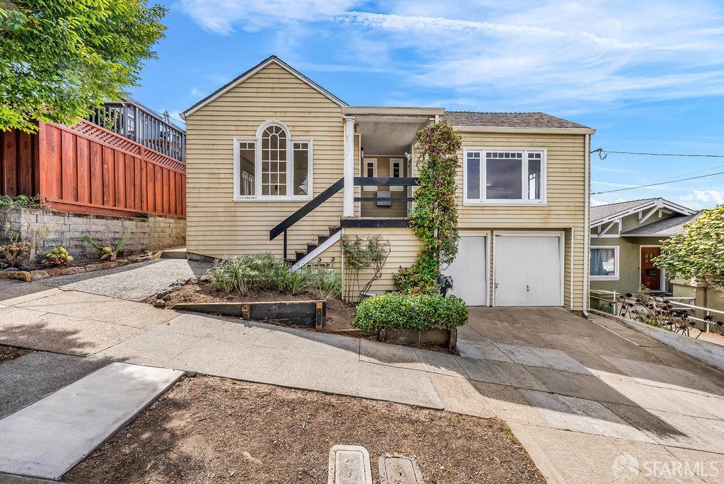 Detail Gallery Image 3 of 57 For 4011 Brighton Ave, Oakland,  CA 94602 - – Beds | – Baths